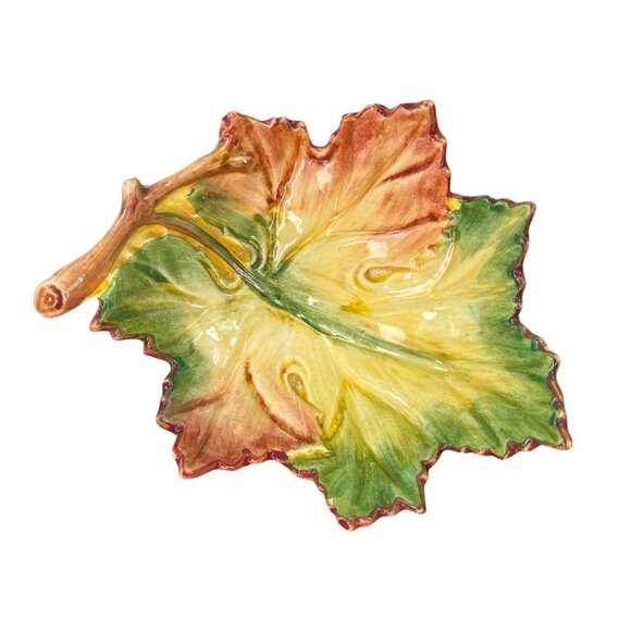 Porta Hand-Painted Italian Fall Leaf-Shaped Ceramic Dish Made in Italy - Picture 4 of 7